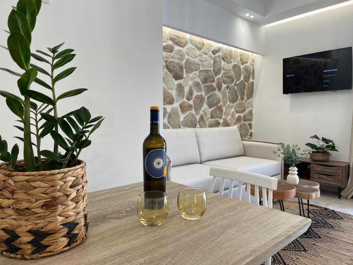 Aleria Central Apartments Naxos City Екстер'єр фото