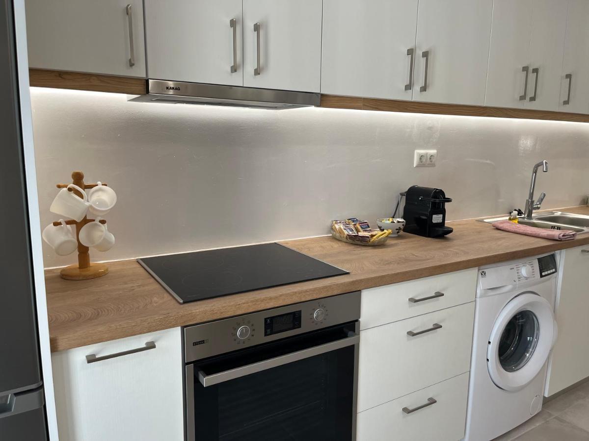 Aleria Central Apartments Naxos City Екстер'єр фото